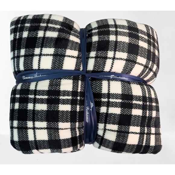 Tommy Bahama Plaid Flannel Sherpa Blanket  50" x 70"  Plush Paradise Collection - Picture 2 of 4